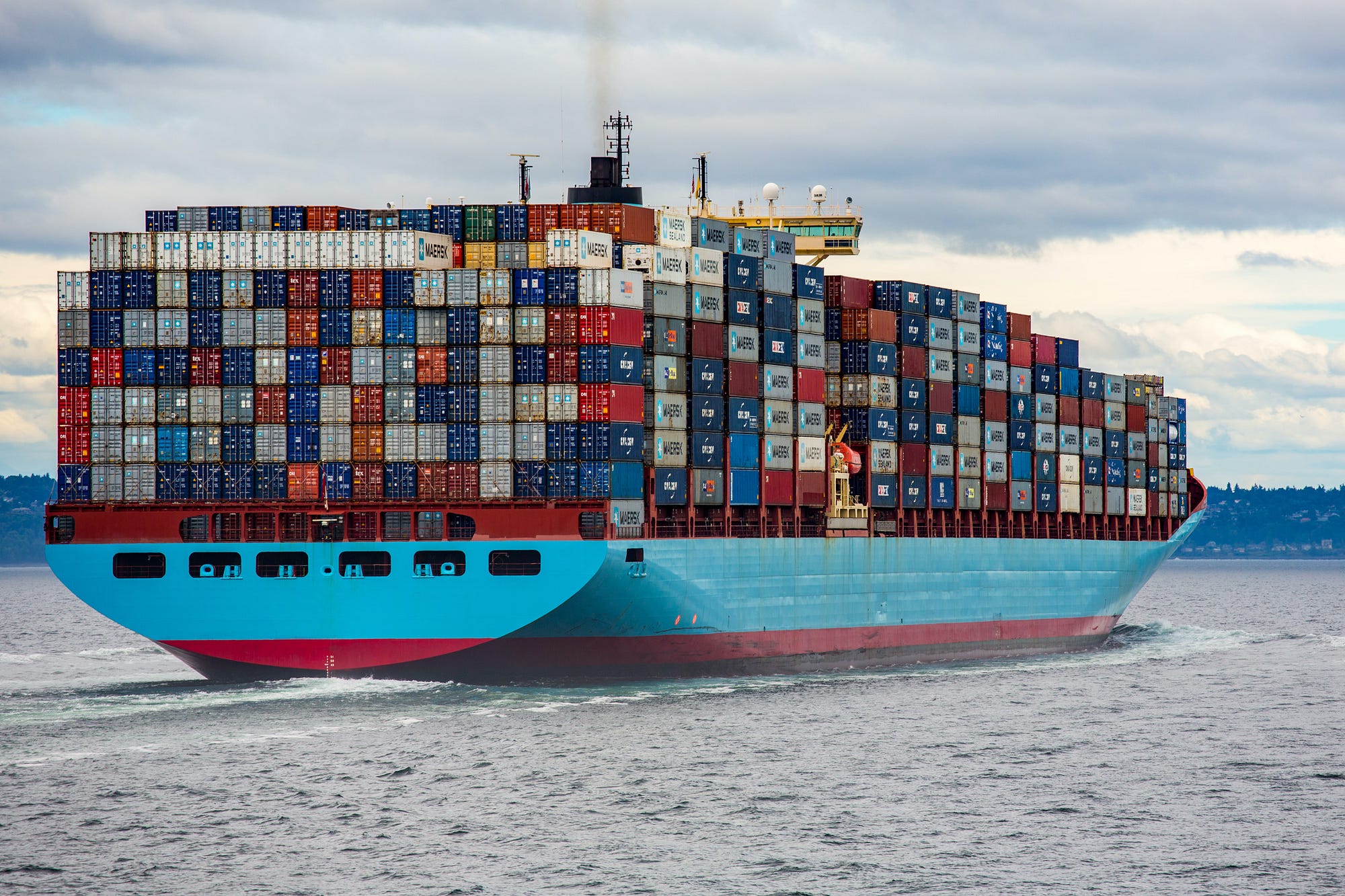 Cargo ship — global logistics and multi-site deployment